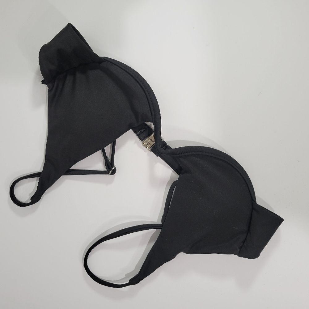 SHEIN black bikini top - Picture 3 of 11